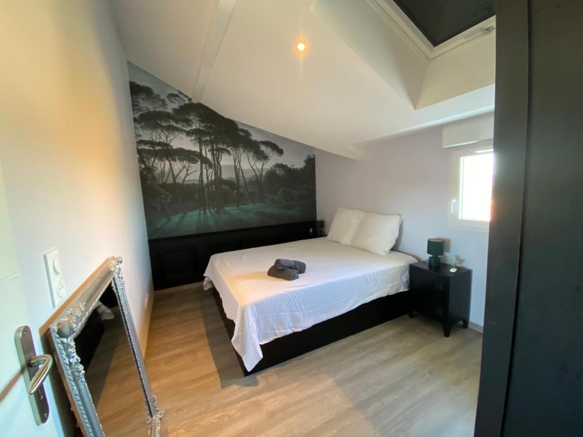 Appart & Fleurinoise Balcon Ascenseur Climatisation Fleurieux-sur-lʼArbresle Eksteriør bilde